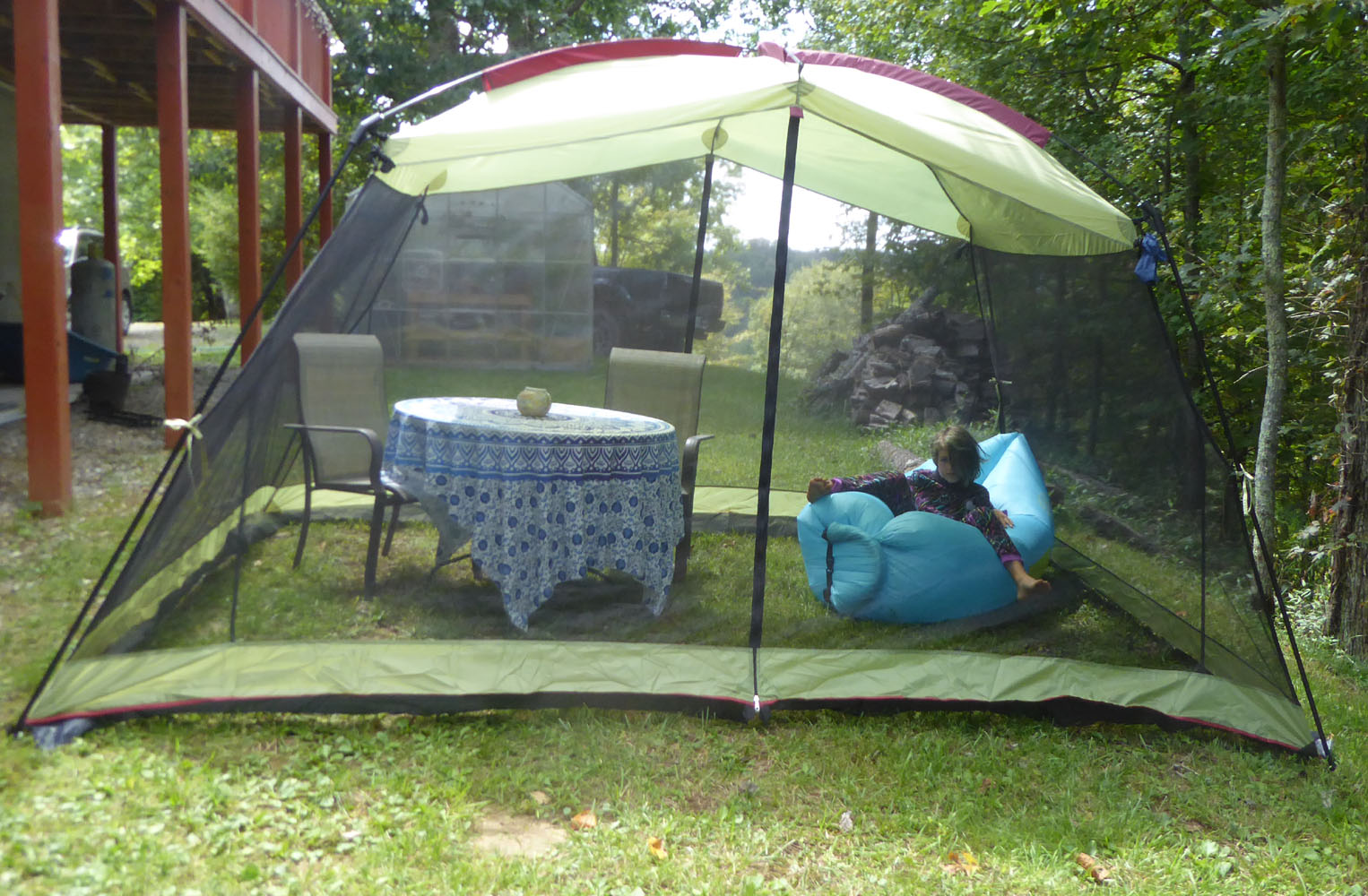 Tent camping 